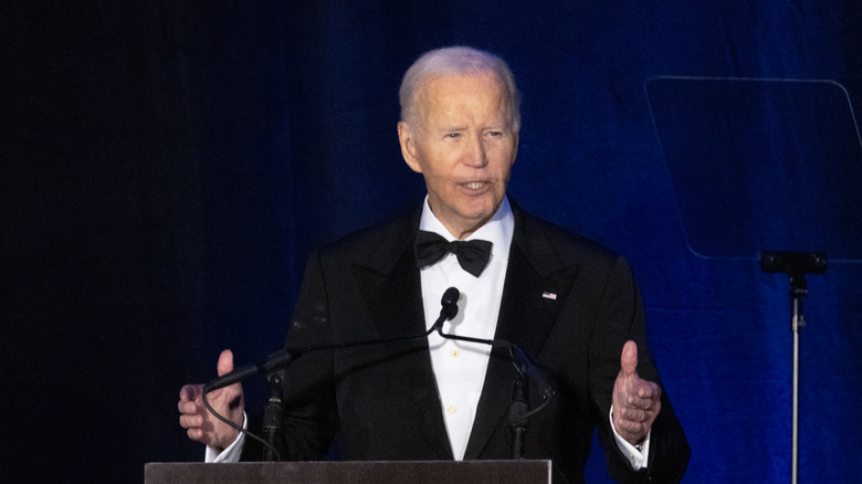 De voormalige Amerikaanse president Joe Biden spreekt op een evenement