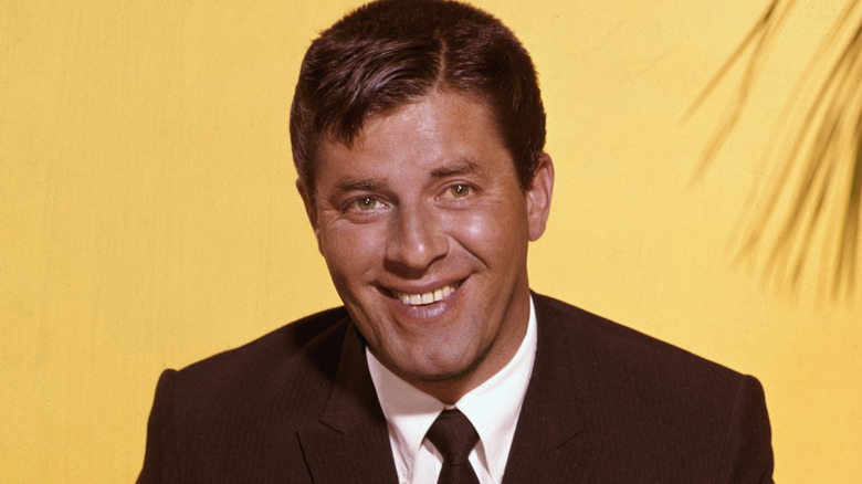 Jerry Lewis glimlacht