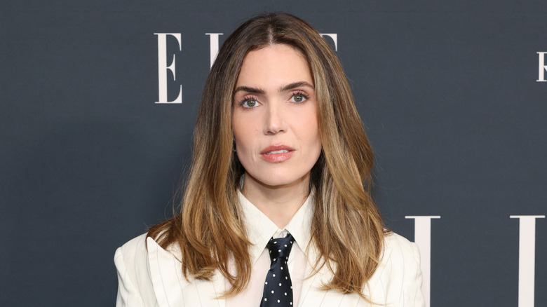 Mandy Moore poseert