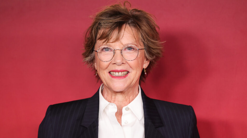 Annette Bening onthult op 97-jarige leeftijd de twee onverwachte dieetproducten van haar moeder – en het verdient een medeondertekening