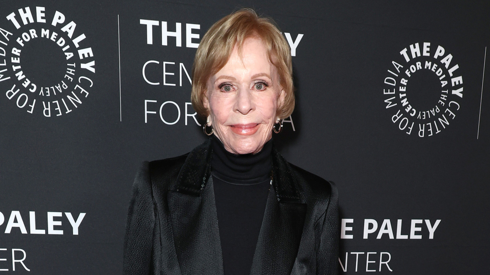 Vergeet ijdelheid: Carol Burnett op 93-jarige leeftijd heeft een hilarisch realistische kijk op haar lichaam