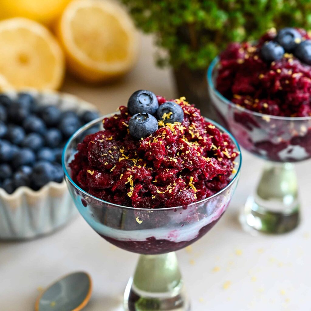 Granita van bosbessen-citroen