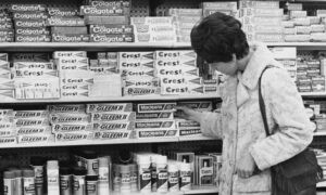 Babyboomers overal ter wereld zullen zich deze hygiëneproducten uit de jaren ’60 herinneren