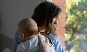 Wat is postpartumpsychose? De aandoening is zoveel meer dan alleen de ‘babyblues’
