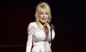 De maar al te herkenbare problemen met endometriose van Dolly Parton vonden overal weerklank bij vrouwen
