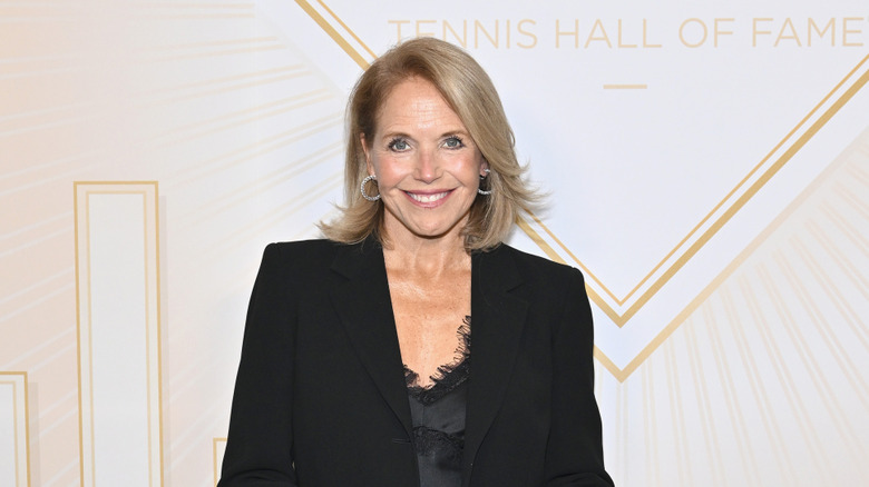 Katie Couric glimlacht