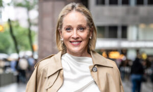 De reis van Sharon Stone naar een ‘drugsvrij leven’ verliep niet zonder gezondheidsrisico’s