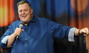 Foto’s van het enorme gewichtsverlies van Mike & Molly-ster Billy Gardell zetten zijn levensstijl scherp in de kijker