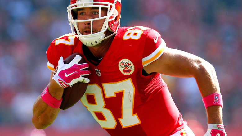 Travis Kelce speelt in oktober 2014