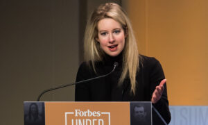 De medische reden dat Elizabeth Holmes haar veganistische dieet in de gevangenis moest doorbreken