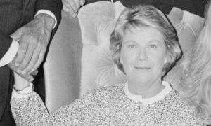 43 jaar geleden onderging Miss Ellie uit Dallas een grote hartoperatie, en een ander tv-icoon verving haar