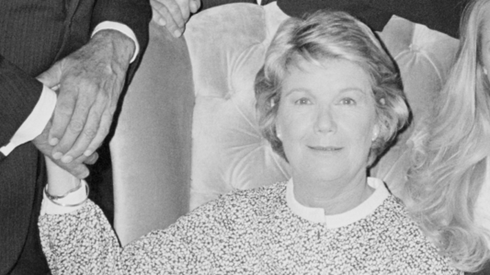 43 jaar geleden onderging Miss Ellie uit Dallas een grote hartoperatie, en een ander tv-icoon verving haar